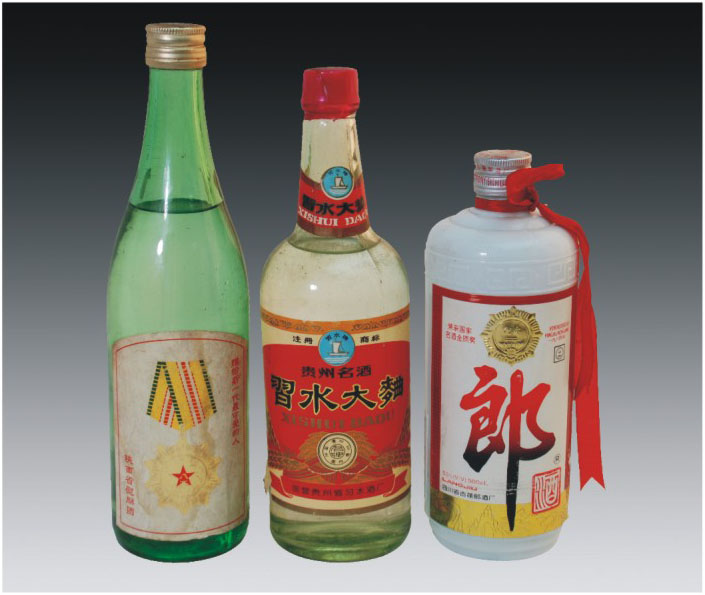 拍品編號(hào)：001  拍品名稱：西鳳酒、習(xí)水大曲、郎酒