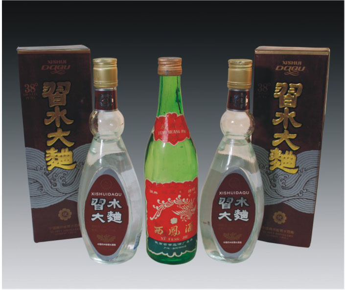 拍品編號(hào)：005 拍品名稱：西鳳酒、習(xí)水大曲、習(xí)水大曲